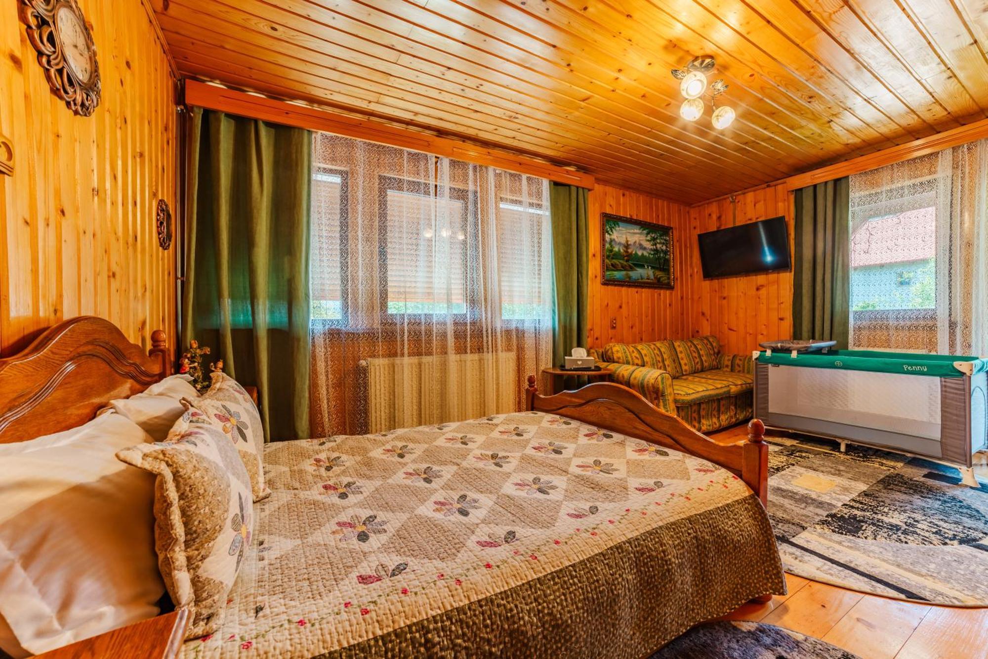فيلا Casa Poiana Soarelui براشوف المظهر الخارجي الصورة