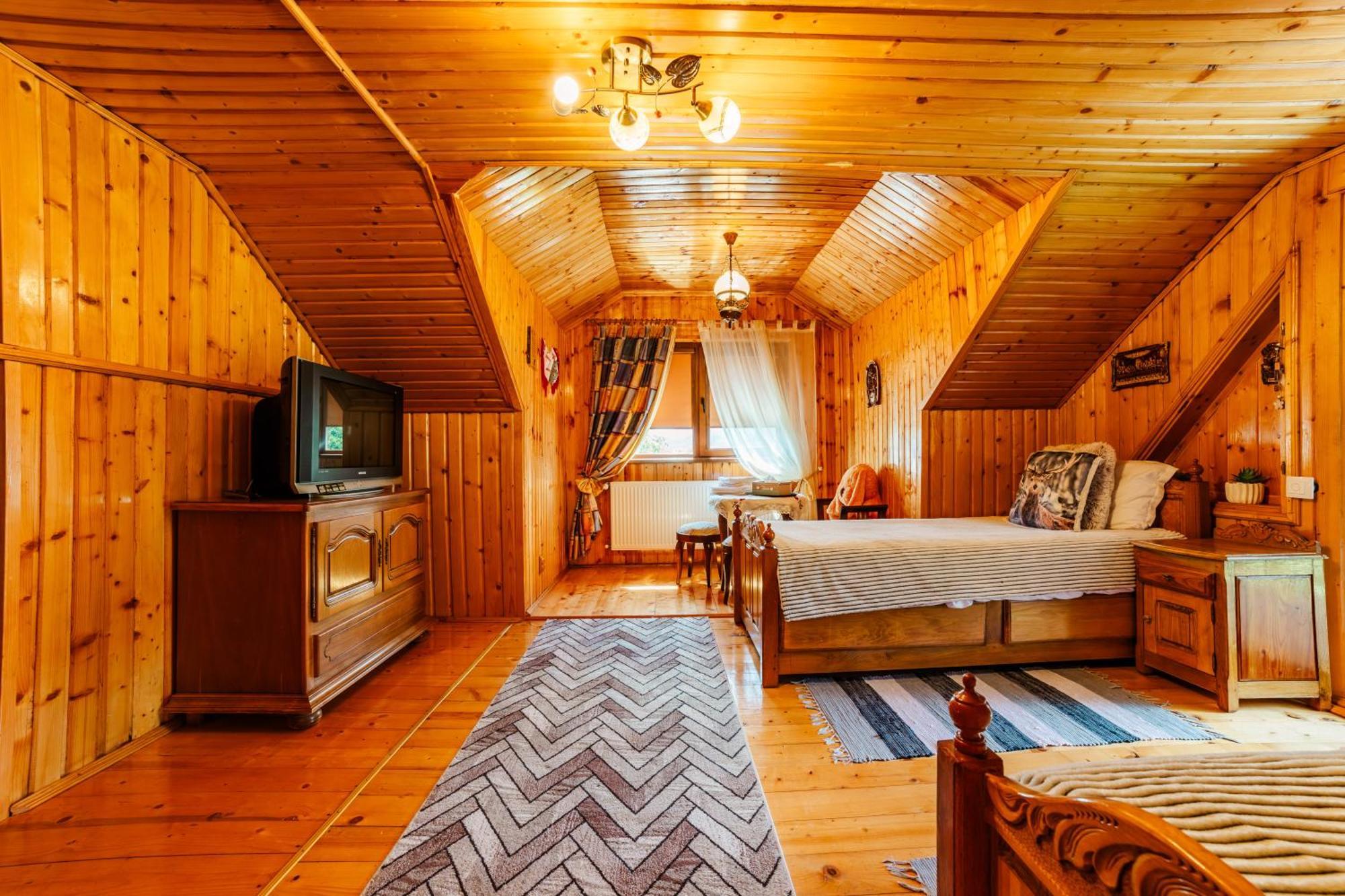 فيلا Casa Poiana Soarelui براشوف المظهر الخارجي الصورة