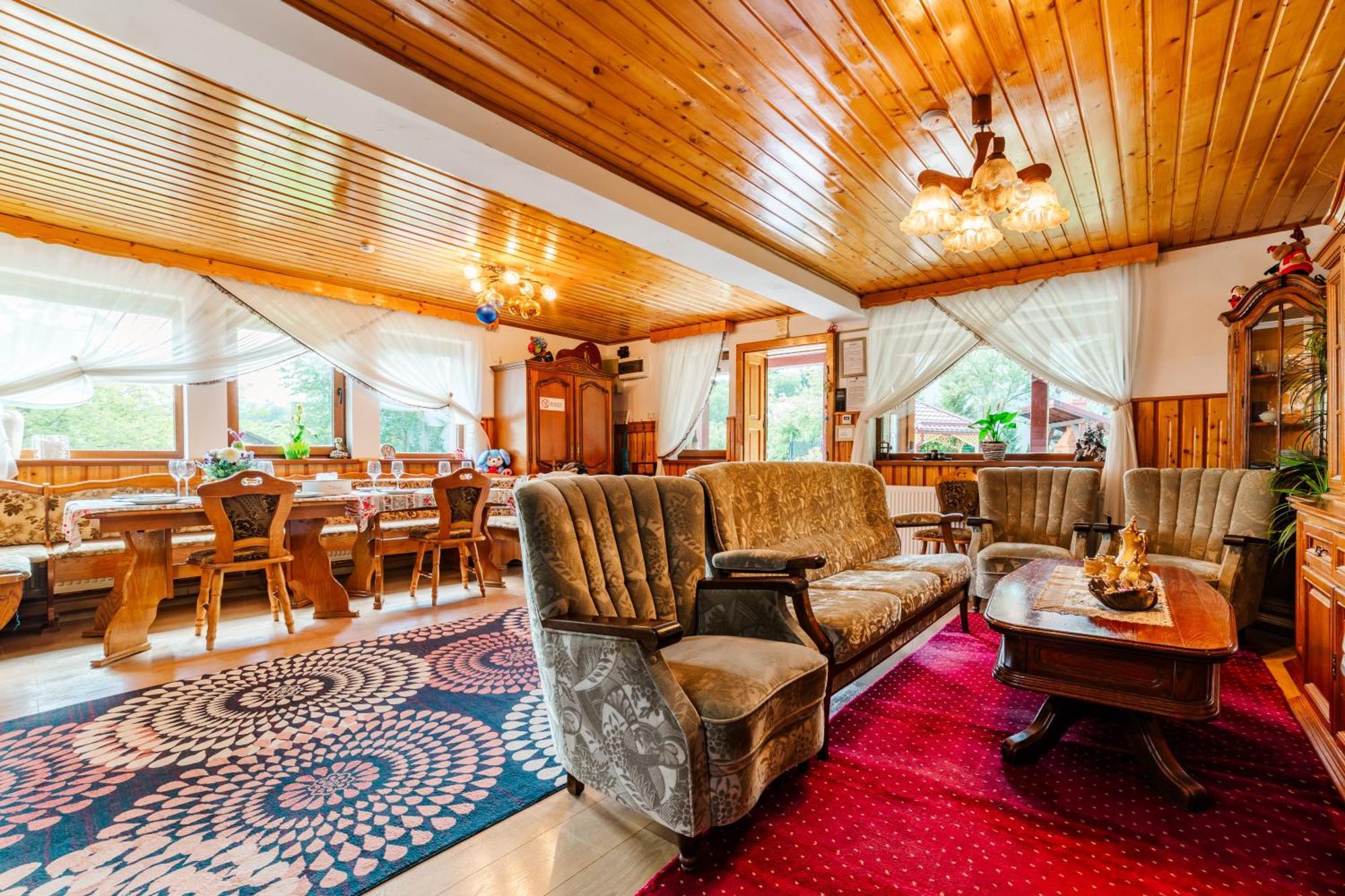 فيلا Casa Poiana Soarelui براشوف المظهر الخارجي الصورة